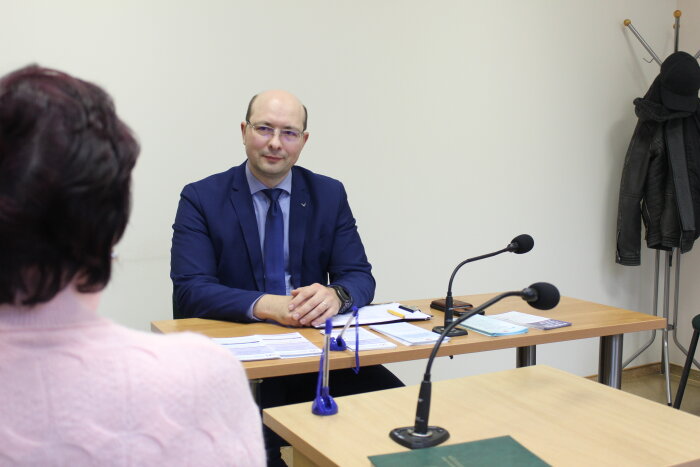 Šiaulių apylinkės teisme nemokamai konsultuoti 42   gyventojai   