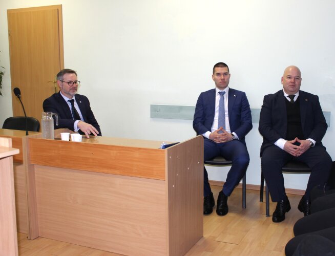 Respublikos Prezidento Teisės grupės narių dėmesys – Radviliškio ir Raseinių rūmams 