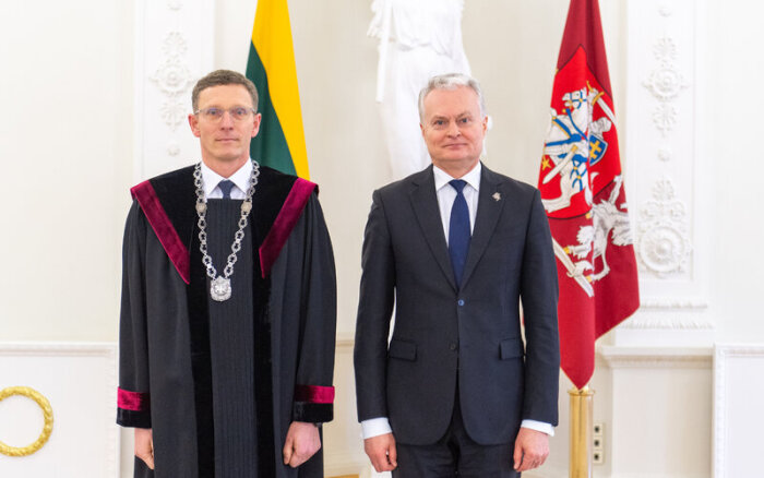 Šiaulių apylinkės teismo Šiaulių rūmuose – naujas teisėjas E. Selvenis  